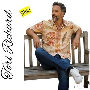 Tori Richard Silk Hawaiian Shirt in Neutral Tones Short Sleeve Button Down